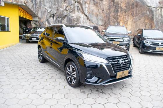 NISSAN KICKS PLAY 1.6 16V FLEXSTART ADVANCE PLUS XTRONIC NISSAN KICKS PLAY 1.6 16V FLEXSTART ADVANCE PLUS XTRONIC